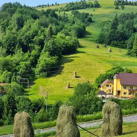 Magnat Maison d'hôtes Verkhne-Studenyy